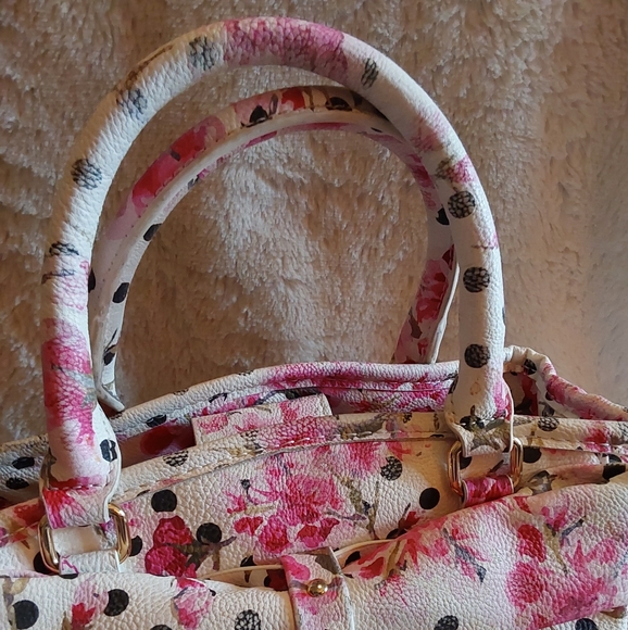 🌺 LIKE NEW Betsey Johnson Floral Polka Dot Shoulder/Crossbody Bag - Picture 5 of 16
